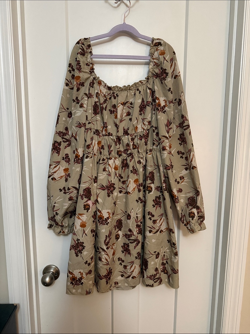 SHEIN Beige Floral Long Sleeve Babydoll Dress